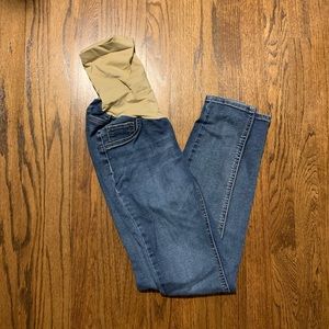 Maternity skinny jeans